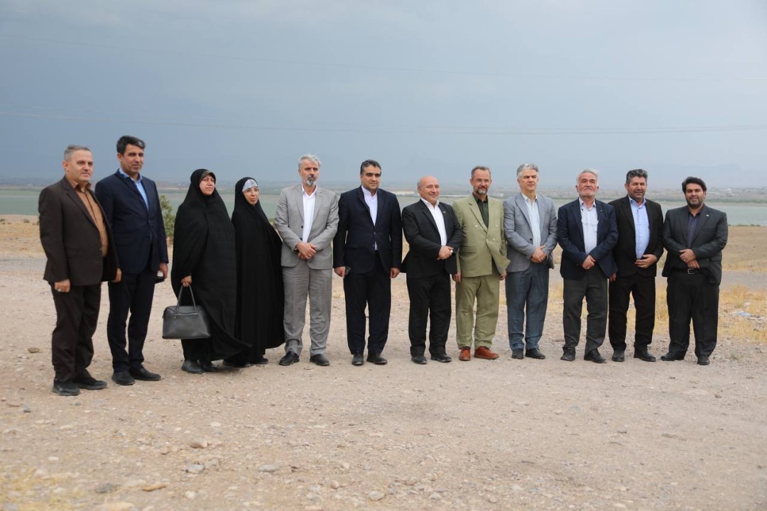 بازتاب هفته وحدت در سفر نظارتی کمیسیون بهداشت به آذربایجانغربی بازتاب هفته وحدت در سفر نظارتی کمیسیون بهداشت به آذربایجانغربی